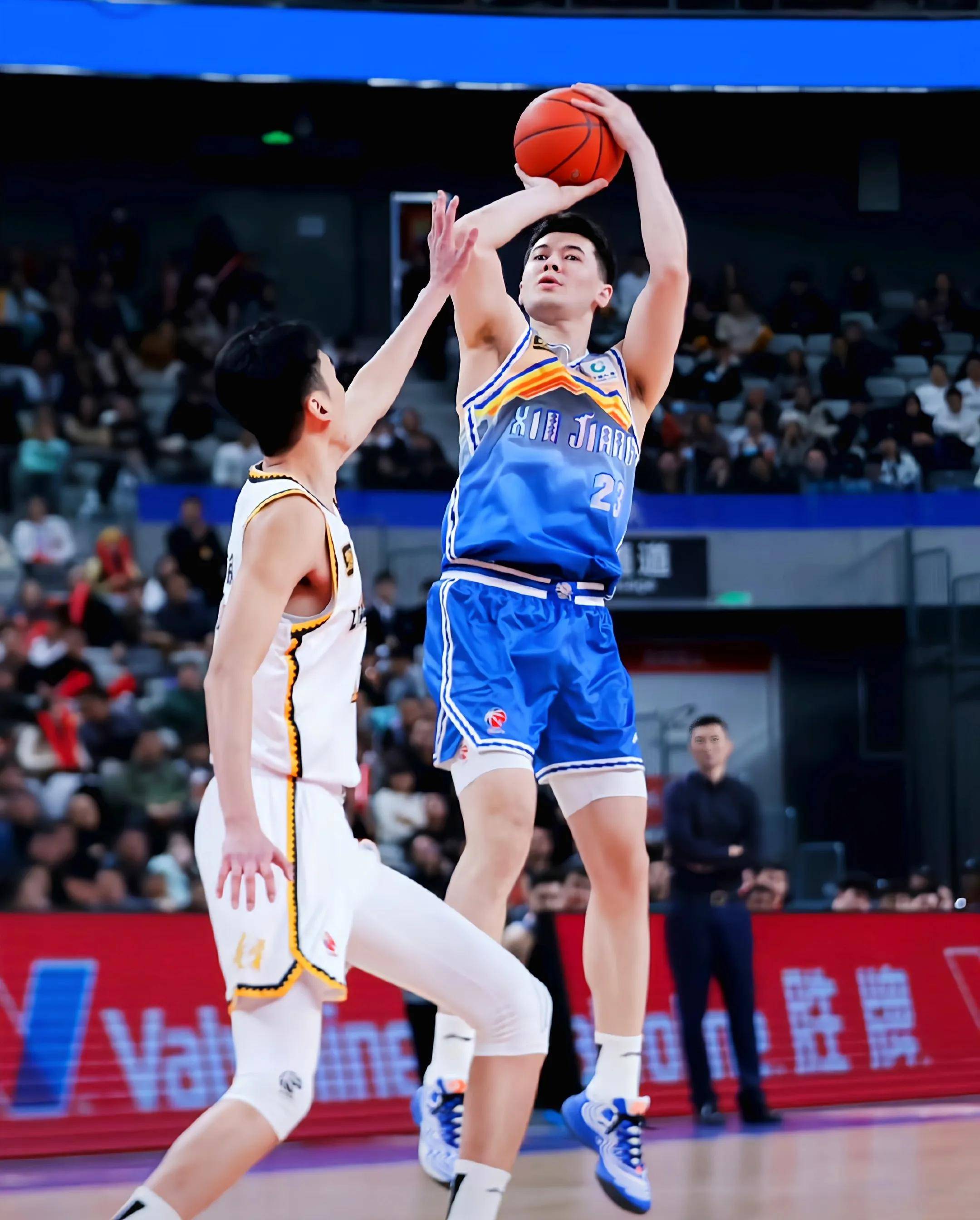 新疆队将向CBA公司上报劳森的优先续约权